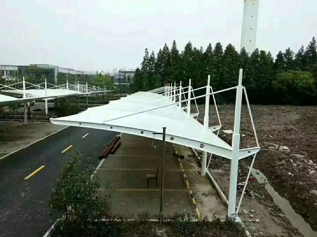 膜結(jié)構(gòu)車棚